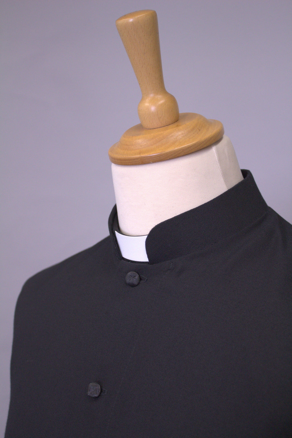Gents Cassock: Single-Breasted