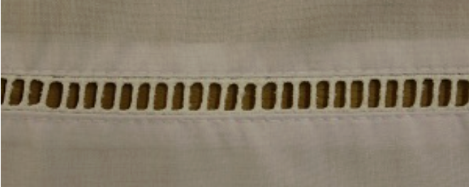 Alb - Box pleated, square neck