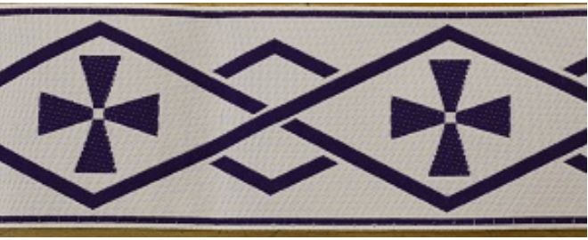 Alb - Box pleated, square neck