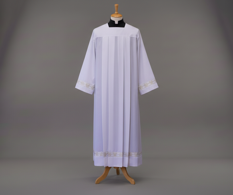 Alb - Box pleated, square neck