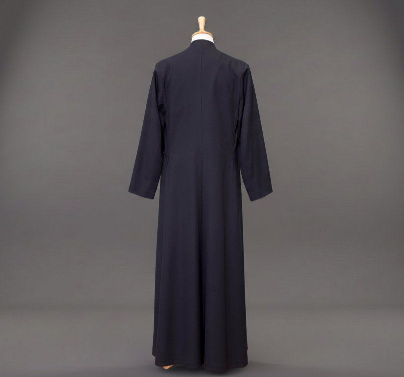 Gents Cassock: Single-Breasted